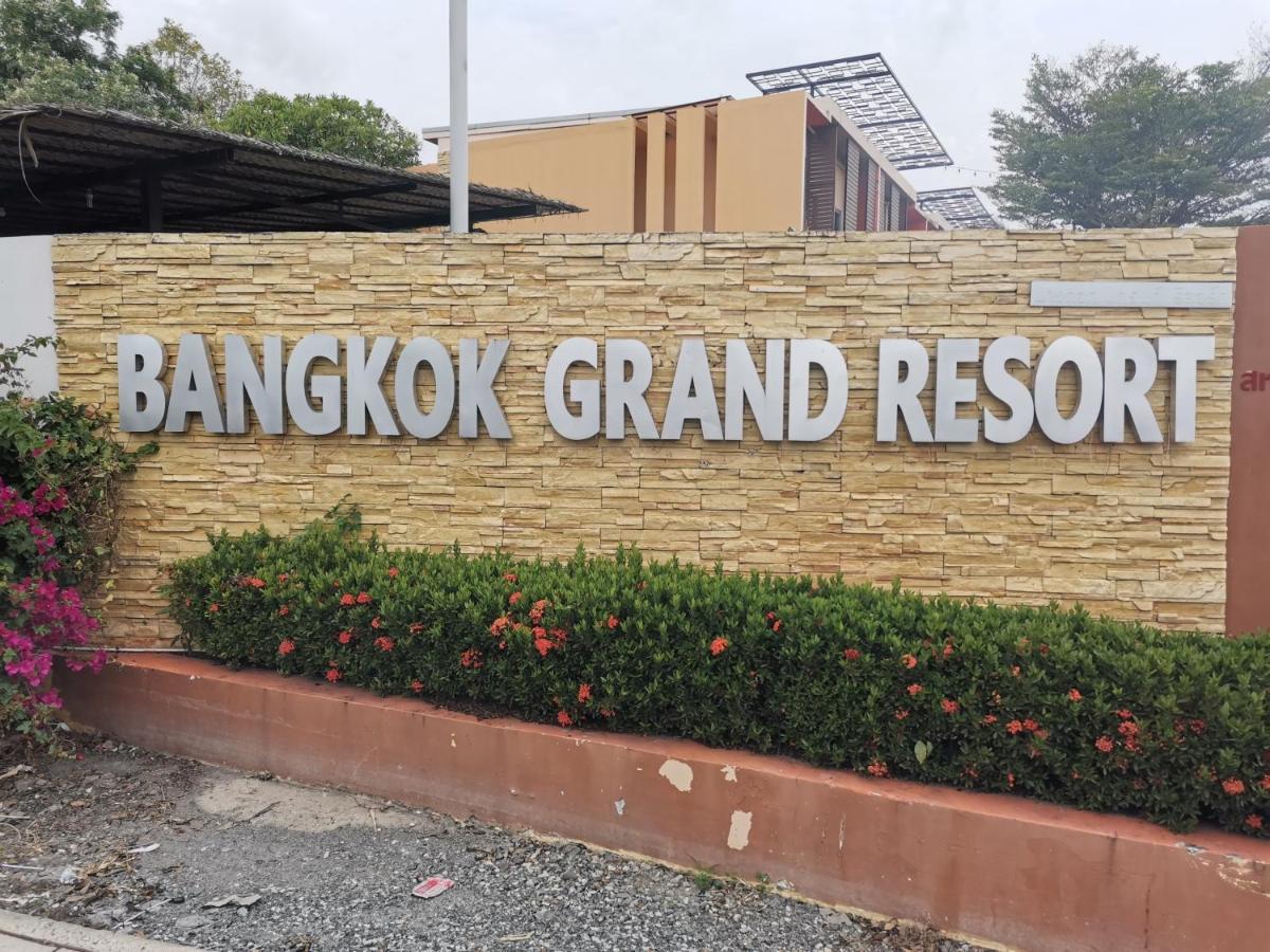 Bangkok.Grand.Resort 반 방 보 외부 사진