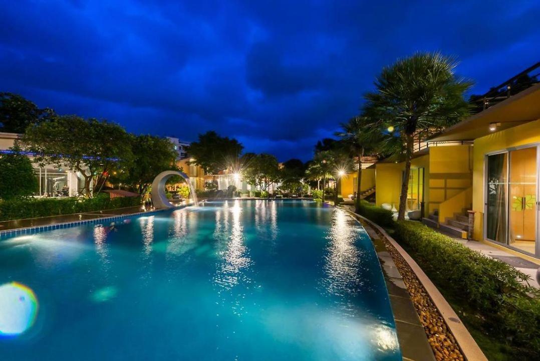 Bangkok.Grand.Resort 반 방 보 외부 사진