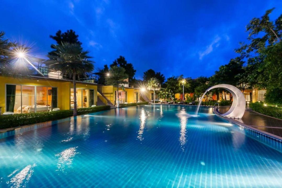 Bangkok.Grand.Resort 반 방 보 외부 사진