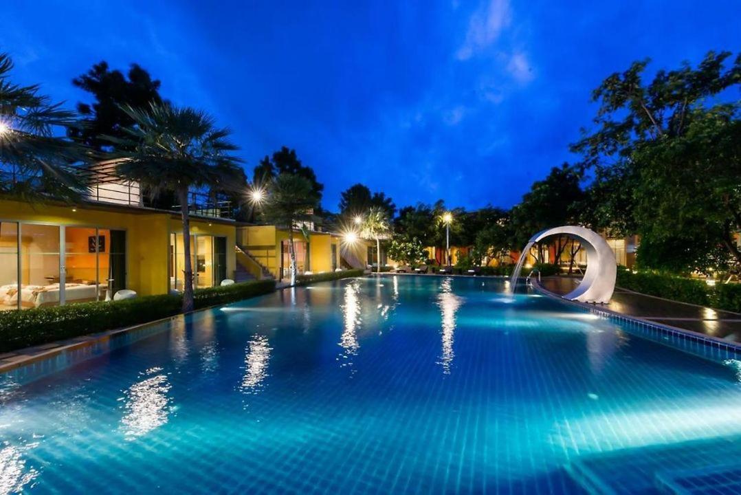 Bangkok.Grand.Resort 반 방 보 외부 사진